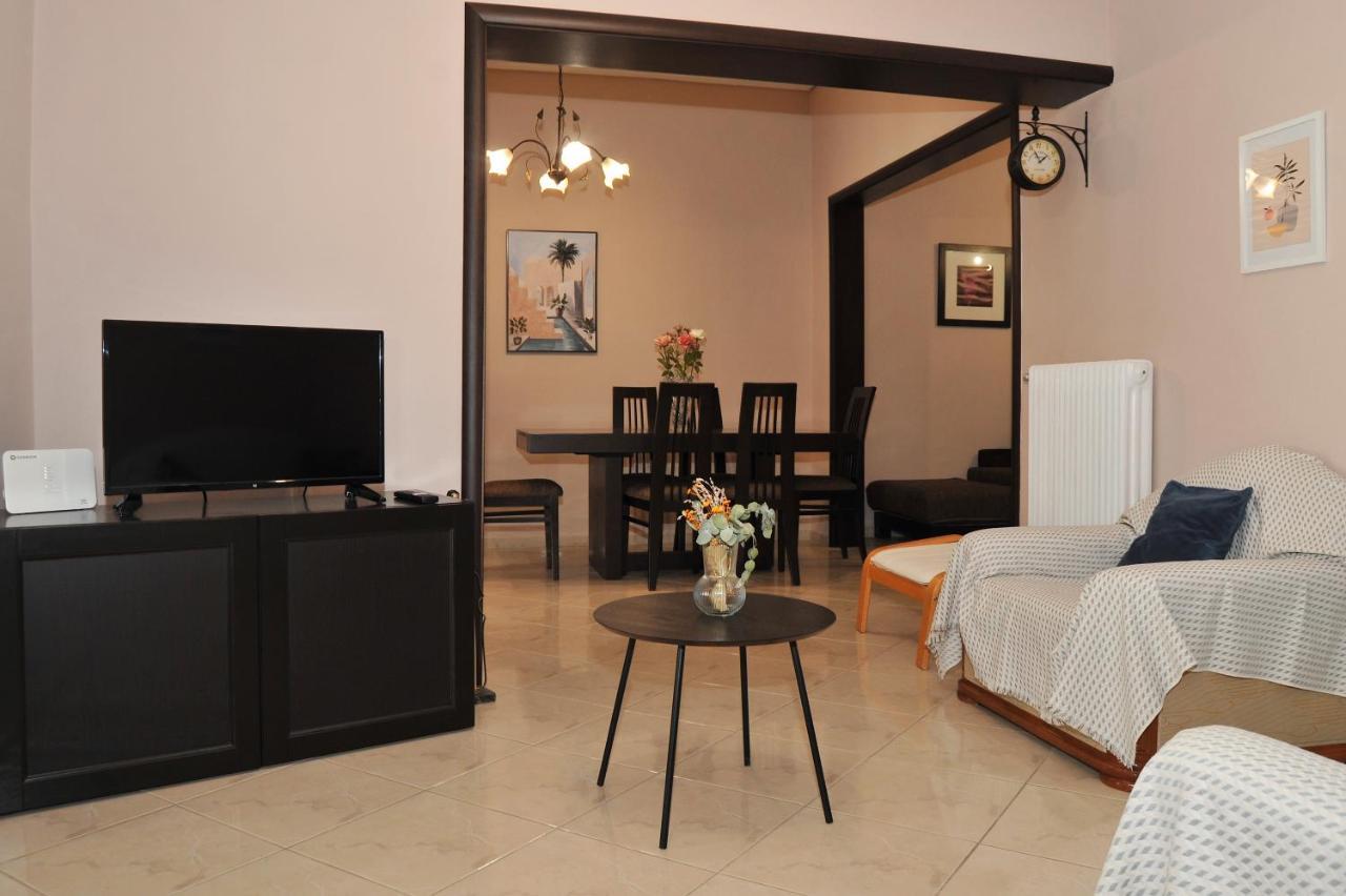 Grand House Meteora Apartment Калампака Екстериор снимка